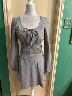 Lioness | Dresses | Lioness Glory Mini In Grey | Poshmark